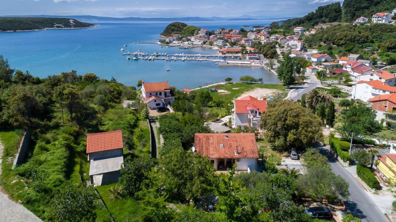 Apartments Zorka Kampor Exteriér fotografie